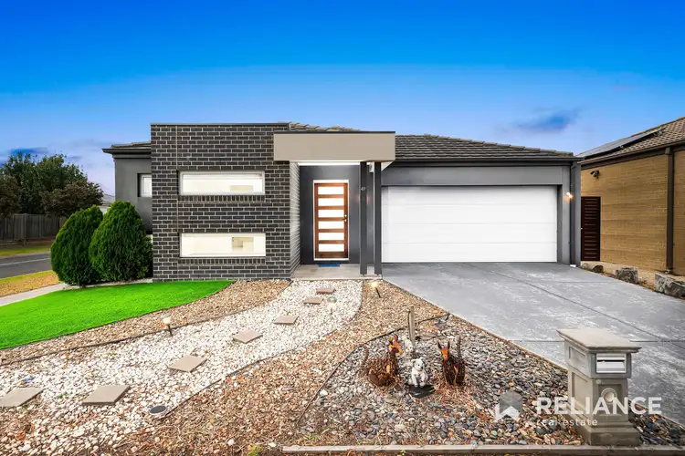 49 Seagrass Crescent