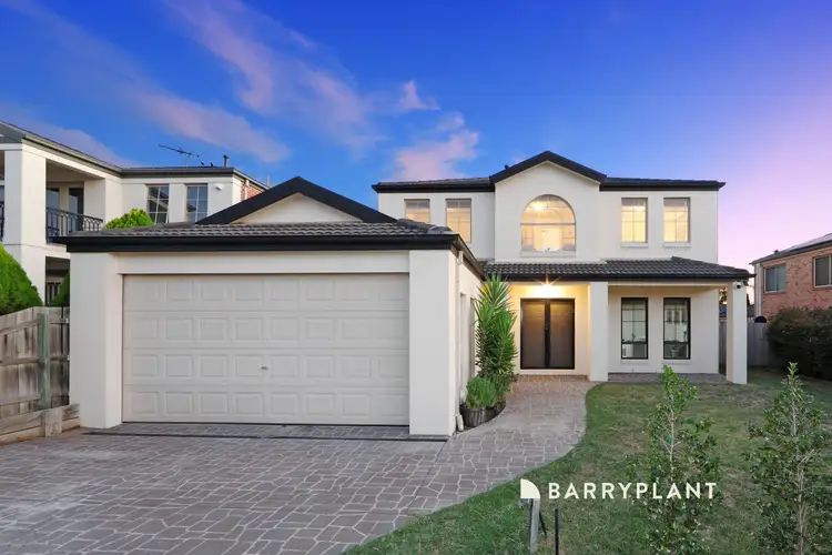 34 Whitecliffe Drive