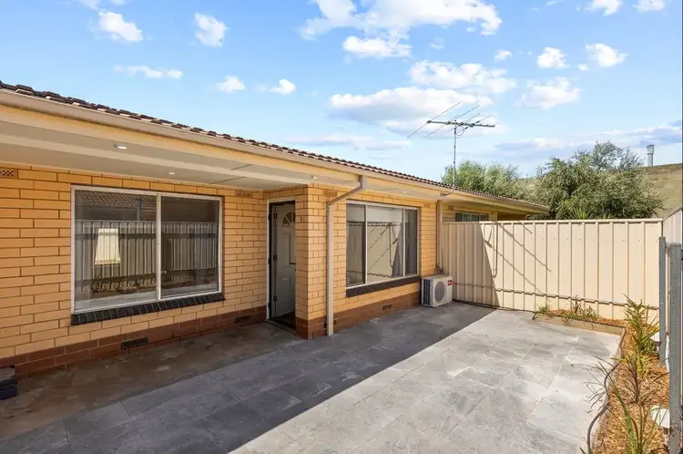 2/105 Ledger Road, Beverley SA 5009