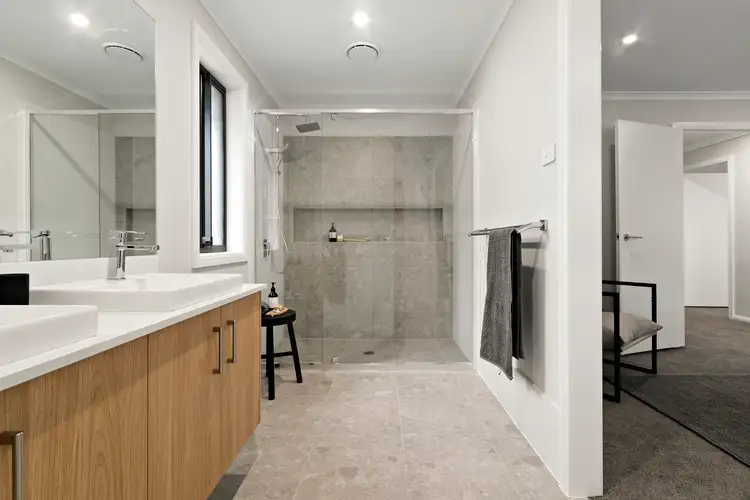 Fourth view of Homely house listing, 2 Kirkdale Drive, Kotara South NSW 2289
