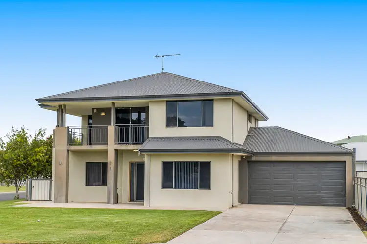 1 Collett Court, Ledge Point WA 6043