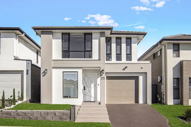 25 Tatham Road, Colebee NSW 2761