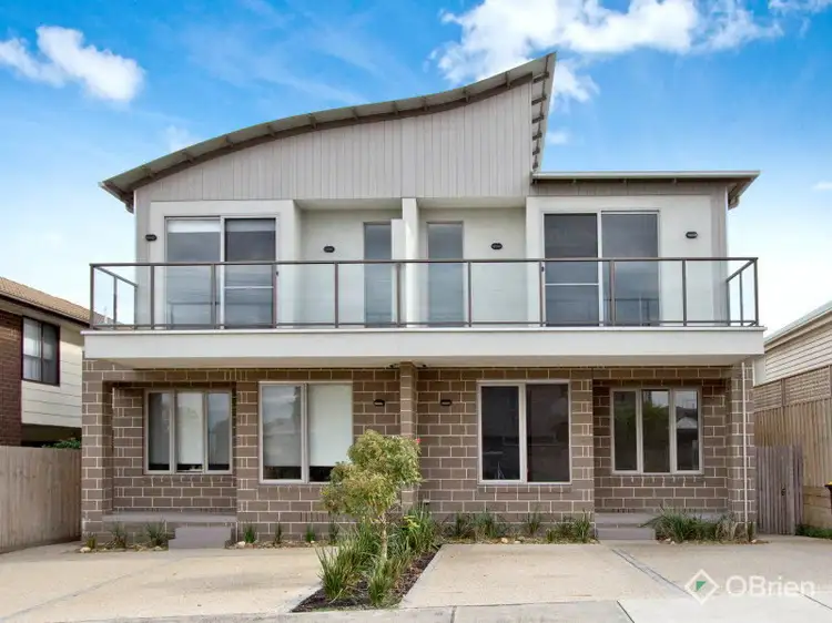 Main view of Homely townhouse listing, 1/5 Lord Weaver Grove, Bonbeach VIC 3196