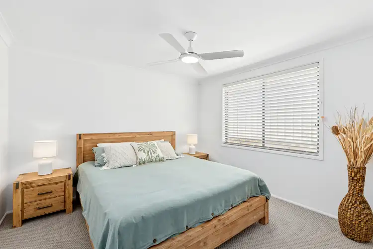 Fifth view of Homely house listing, 2 Bancroft Close, Blue Haven NSW 2262
