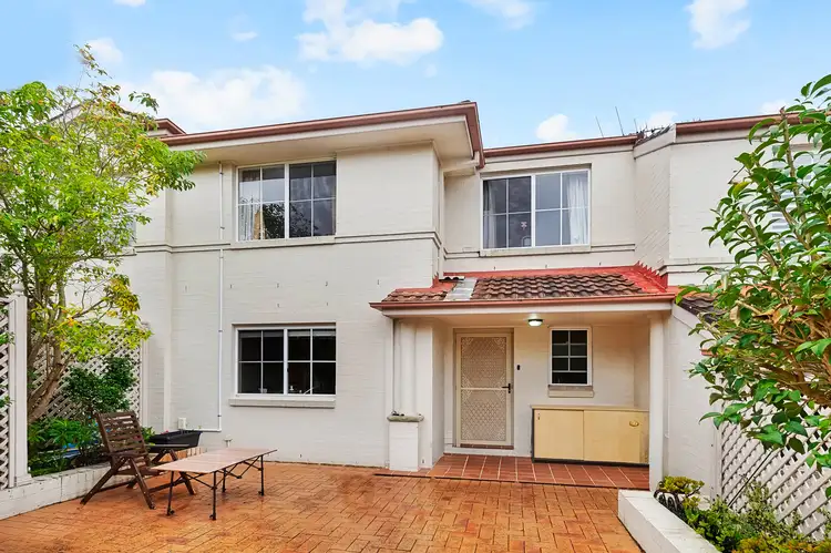 32 Livingstone Way, Thornleigh NSW 2120
