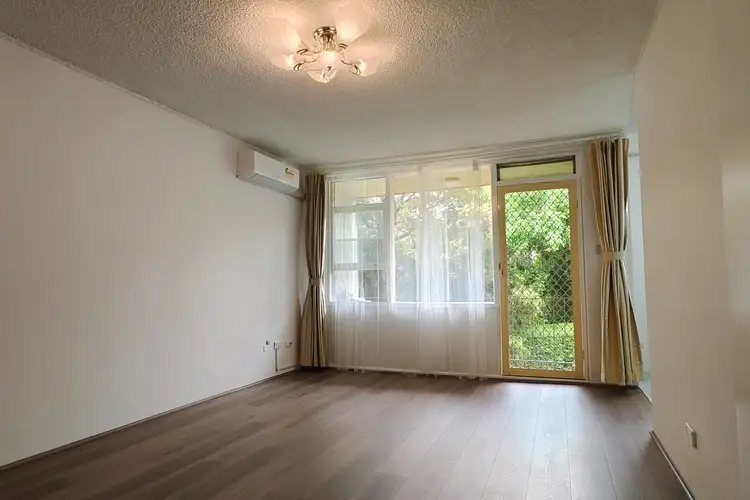 6/9 Maxim Street