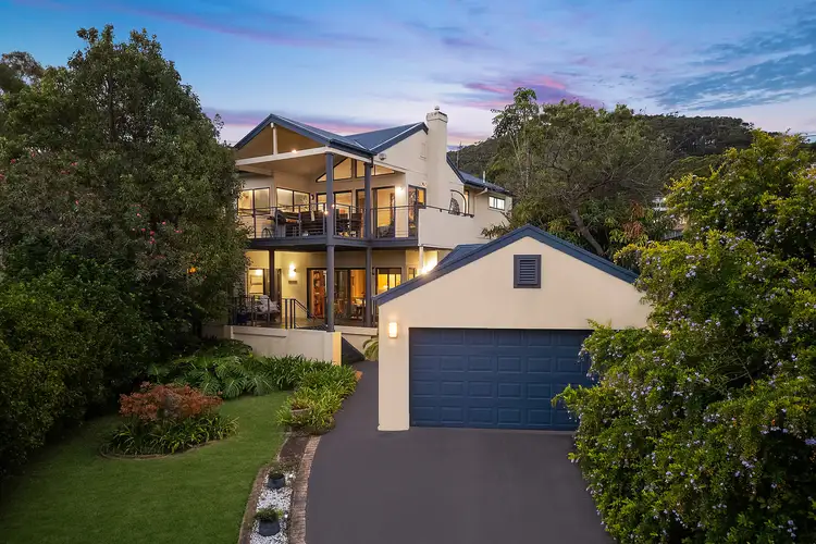 18 Blue Bell Drive, Wamberal NSW 2260