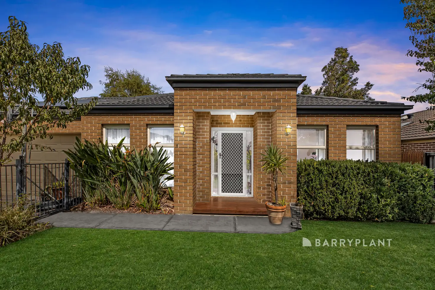 Main view of Homely house listing, 17 Hollyrood Drive, Berwick VIC 3806