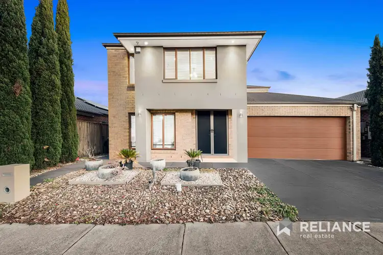 5 Martaban Crescent, Point Cook VIC 3030