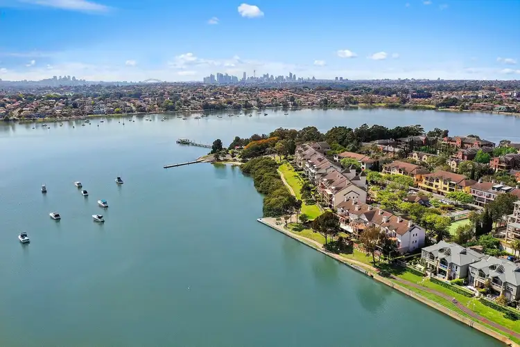 4H/164 Burwood Road, Concord NSW 2137