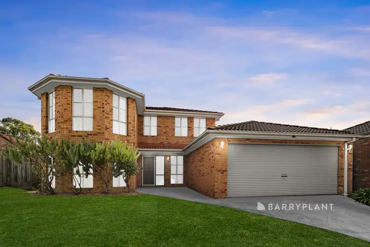 16 Brent Close, Berwick VIC 3806