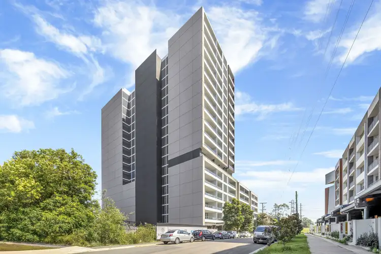 32/2-8 James Street