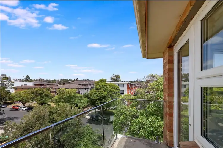 Second view of Homely unit listing, 5/104 Oaks Avenue, Dee Why NSW 2099