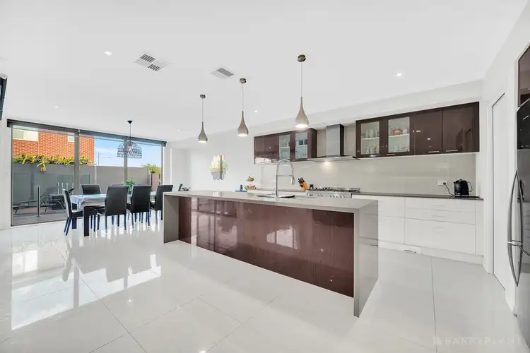 Sixth view of Homely house listing, 4 Wattleseed Way, Keysborough VIC 3173