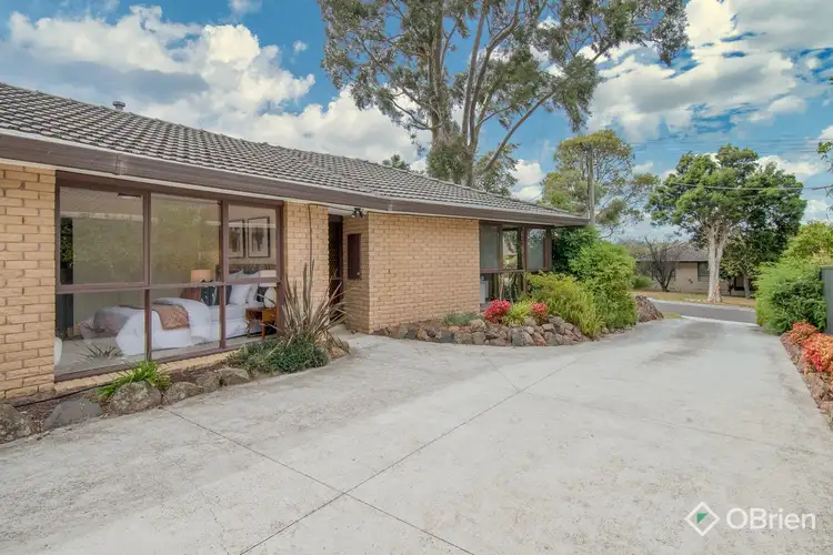21 Cloverset Avenue