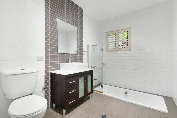Fifth view of Homely apartment listing, 3/35-41 Sturdee Parade, Dee Why NSW 2099