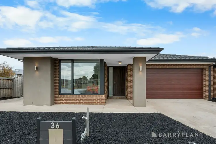 36 Distinction Crescent, Truganina VIC 3029