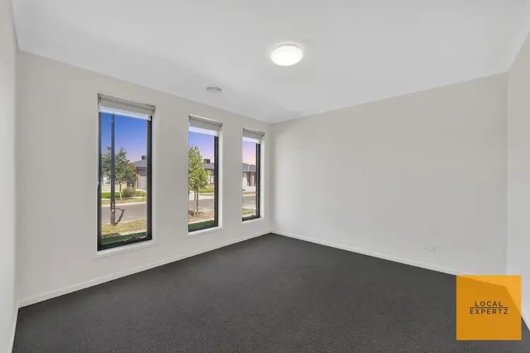 Fifth view of Homely house listing, 7 Downley Loop, Strathtulloh VIC 3338