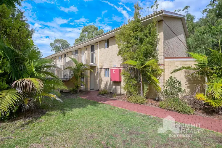 51/40 Reynolds Way