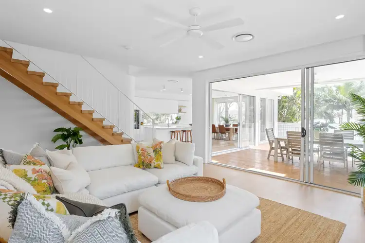13 Lind Avenue