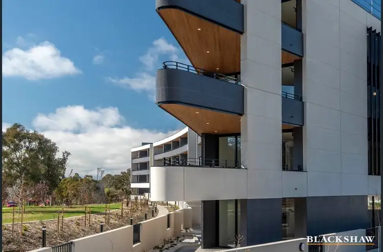 73/7 State Circle, Forrest ACT 2603