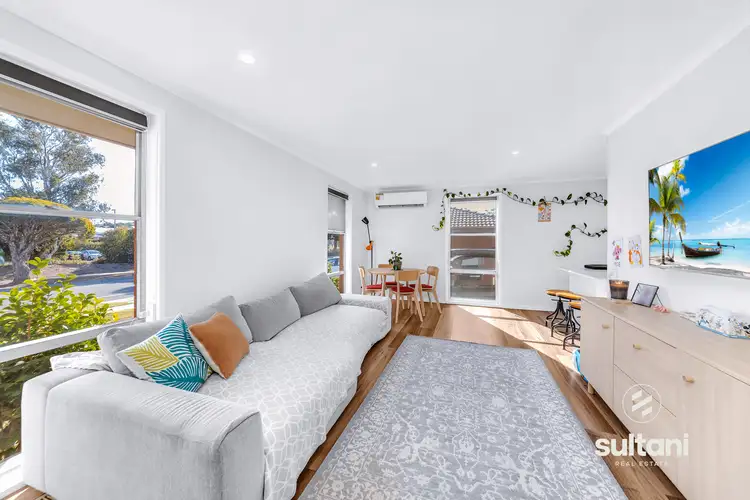 Third view of Homely house listing, 27 Amalfi Drive, Endeavour Hills VIC 3802