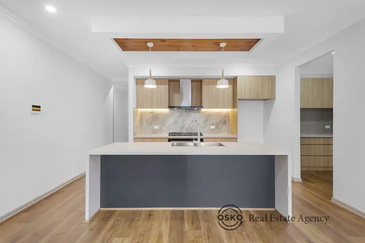 9 Velvet Avenue, Rockbank VIC 3335