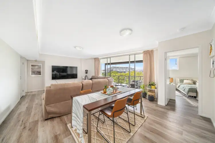 56/32 Agnes Street