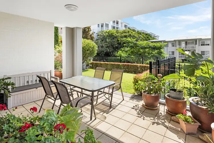 107/2 Peninsula Drive
