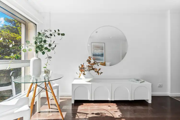 Third view of Homely apartment listing, 35/50 Roslyn Gardens, Rushcutters Bay NSW 2011