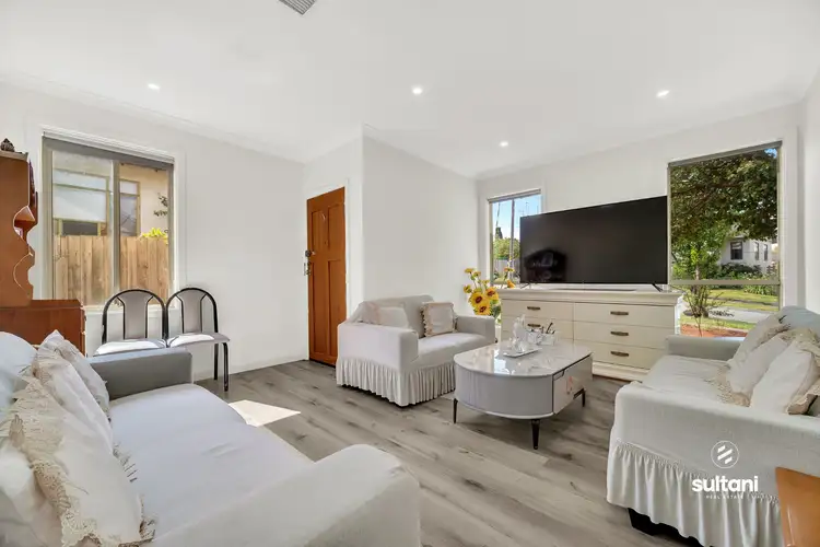 Fifth view of Homely house listing, 1/13 Myrtle Grove, Doveton VIC 3177