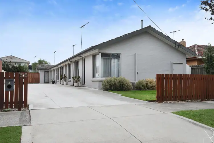 2/56 Saltley Street, South Kingsville VIC 3015