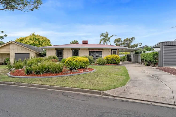 38 Calomba Crescent, Happy Valley SA 5159