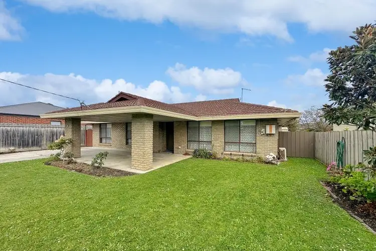 16 Montgomery Street, Yarram VIC 3971