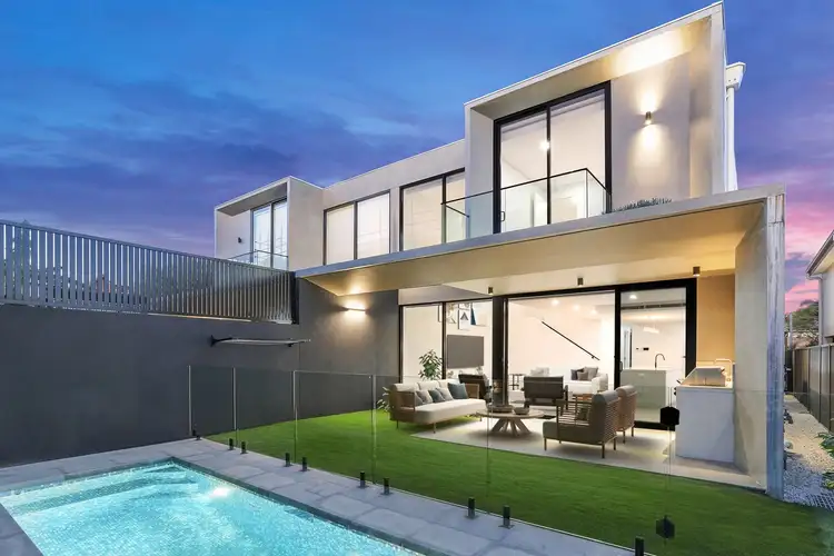 7b Dampier Street, Chifley NSW 2036