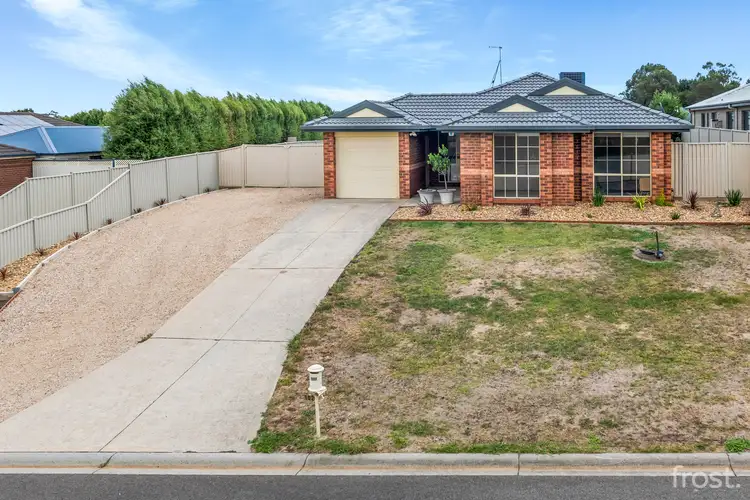 102A Roulston Way, Wallan VIC 3756