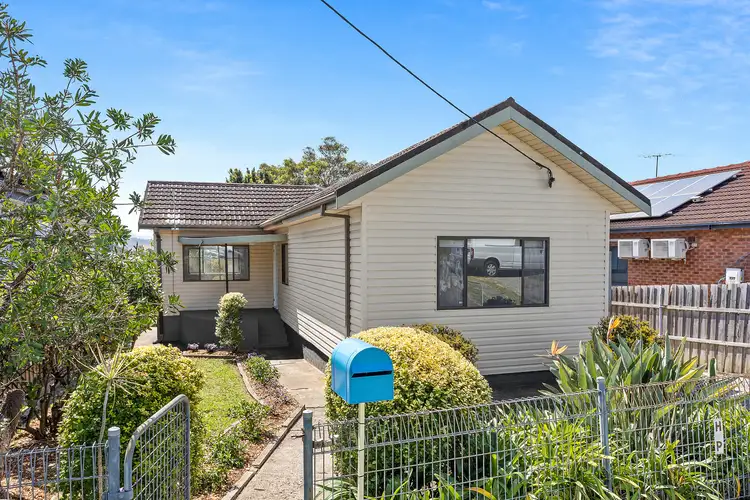 32 Bethlehem Street, Cringila NSW 2502