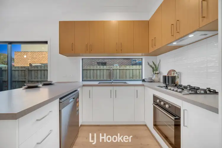Sixth view of Homely townhouse listing, 2 & 3 of 1 Clive Street, Hampton Park VIC 3976
