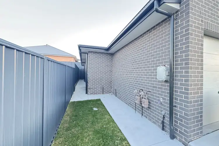 63a Cuttriss Crescent, Wilton NSW 2571