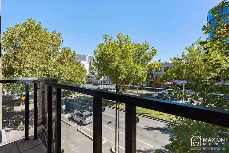 Main view of Homely apartment listing, 5/640 Elizabeth Street, Melbourne VIC 3000