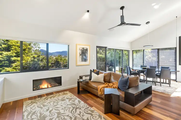 20 Holmden Avenue, Mangerton NSW 2500