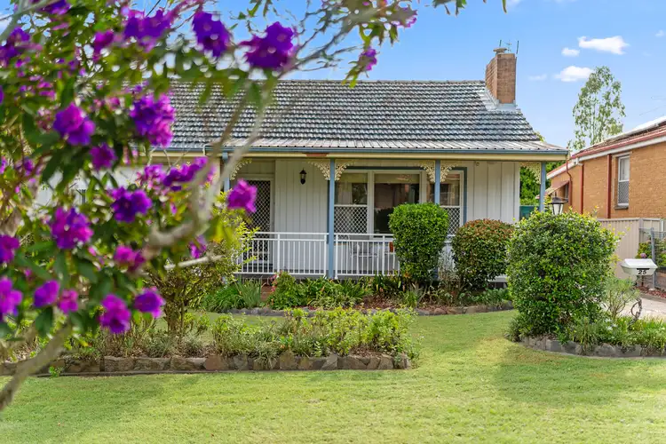 25 Bourke Street, Raymond Terrace NSW 2324