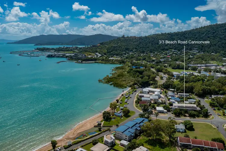 3/3 Beach Road