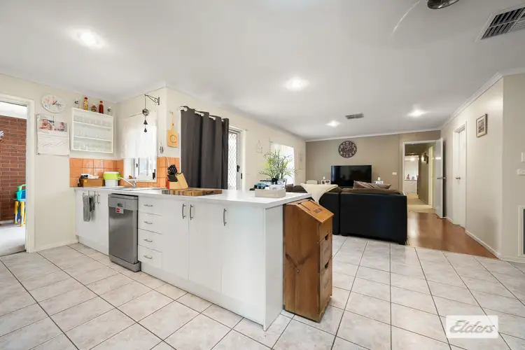 Sixth view of Homely house listing, 9 Eltham Court, Wodonga VIC 3690