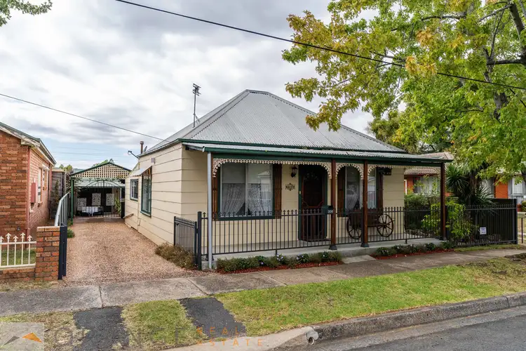 306 Peisley Street, Orange NSW 2800
