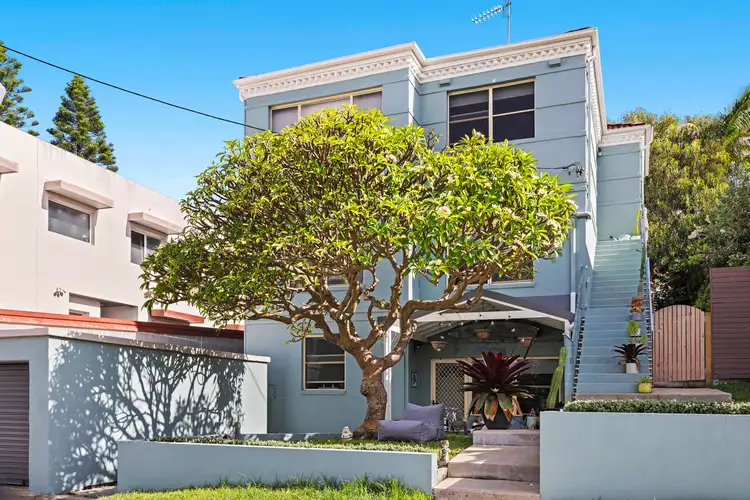 35 Moore Road, Freshwater NSW 2096