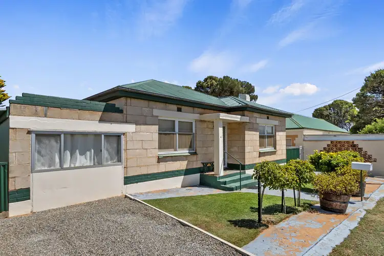 4 West Street, Burra SA 5417