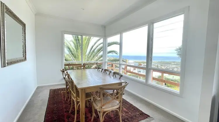 94 Headland Road, North Curl Curl NSW 2099