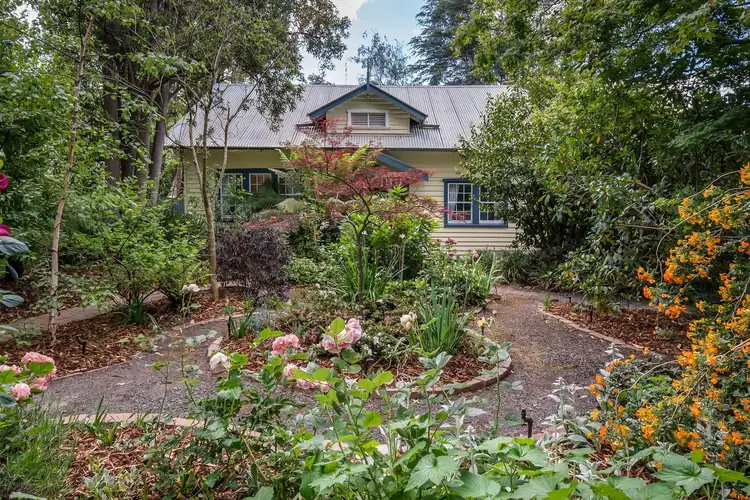 305 Olinda-Monbulk Road