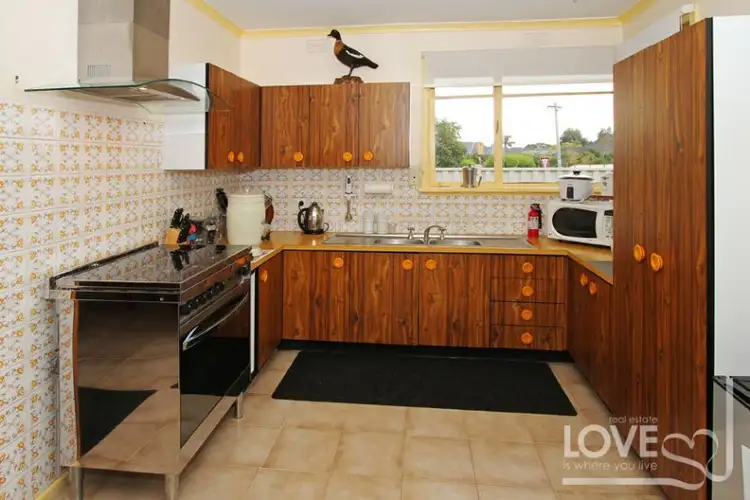 Third view of Homely house listing, 2 Rosenthal Crescent, Reservoir VIC 3073